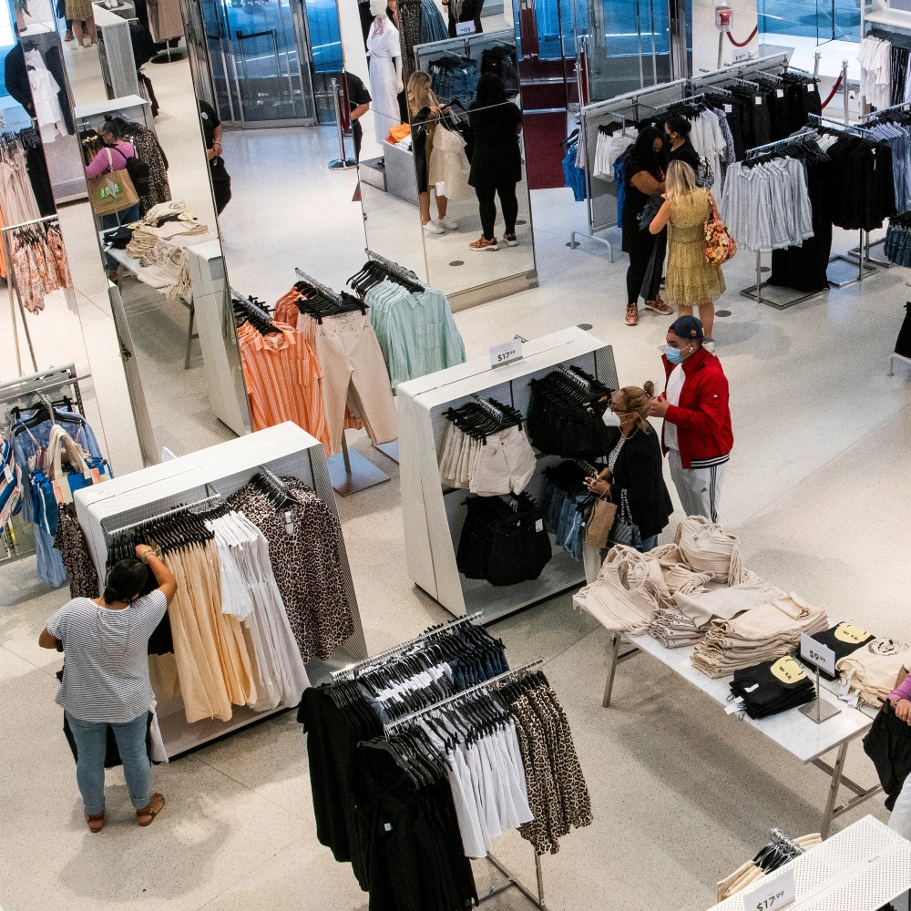Varejista de moda sueca H&M anuncia lojas no Brasil em 2025