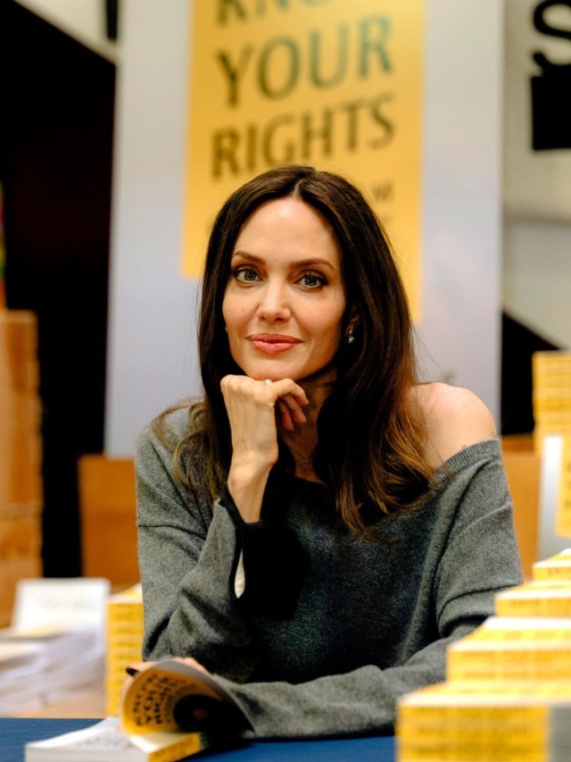 Angelina Jolie diz que seus filhos a salvaram: “Eu teria afundado“
