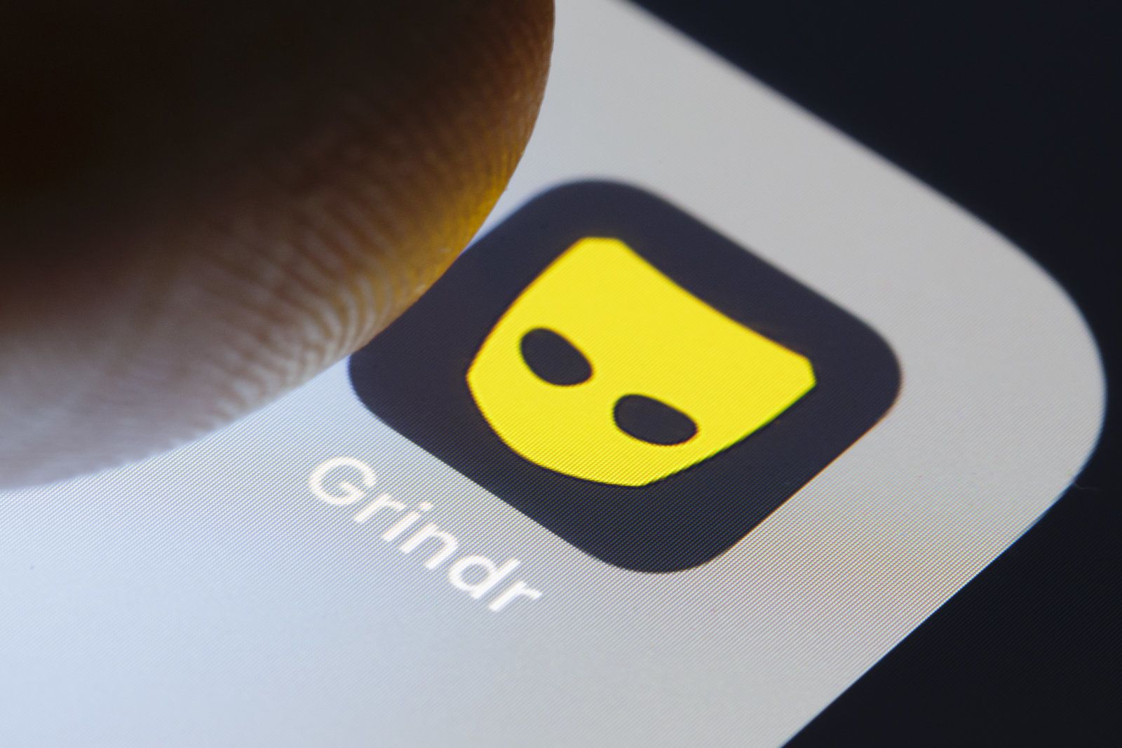 Conhe&ccedil;a o Grindr, app LGBTQ+ que deu pol&ecirc;mica com Nicolas Prattes | Web  Stories CNN Brasil