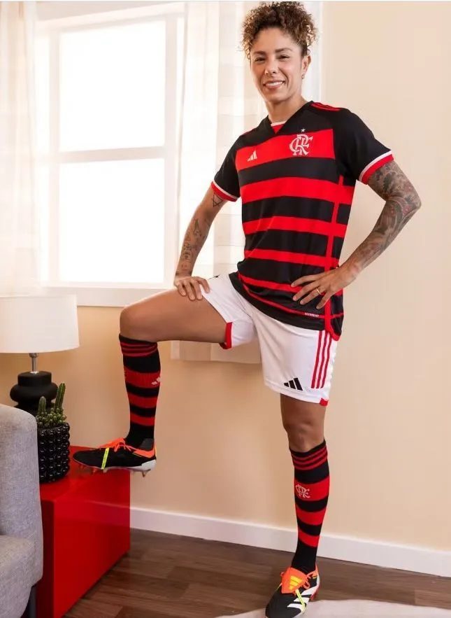 Flamengo lança nova camisa e valores chegam a R$ 599; veja preços
