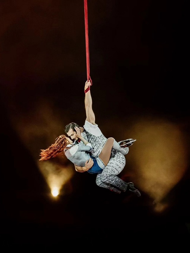 Primeiro show acrobático no gelo do Cirque du Soleil chega ao Brasil