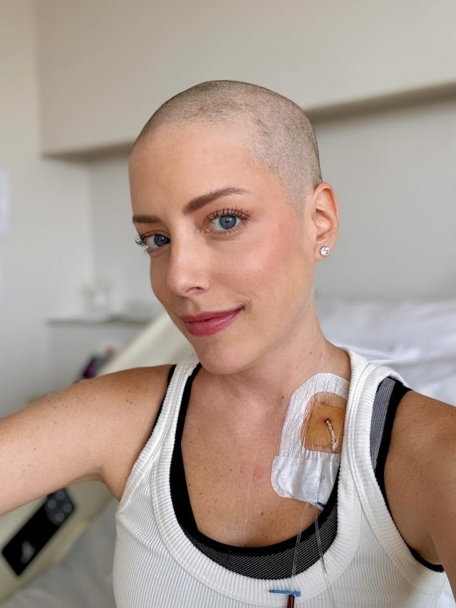 Fabiana Justus mostra dia de exames com quimioterapia local