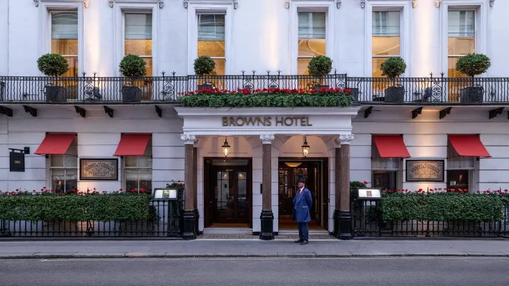 Hotel mais antigo de Londres é “joia da coroa” no melhor bairro da capital