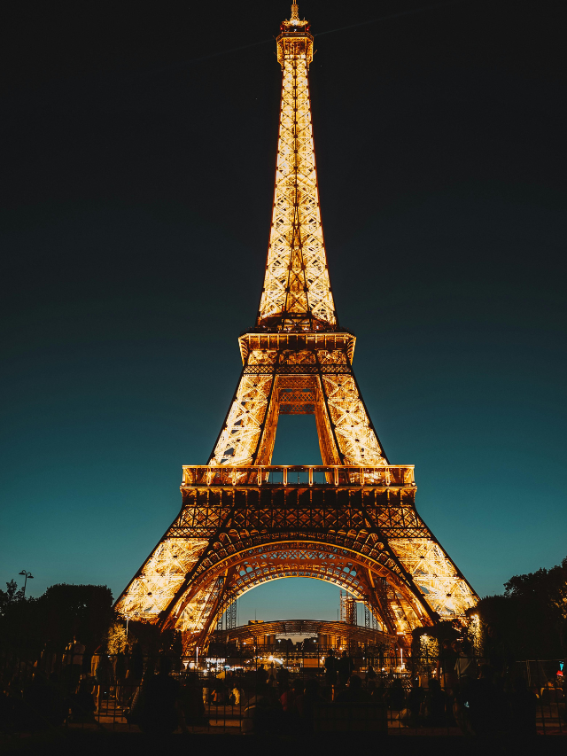 Veja 5 passeios noturnos para fazer em Paris