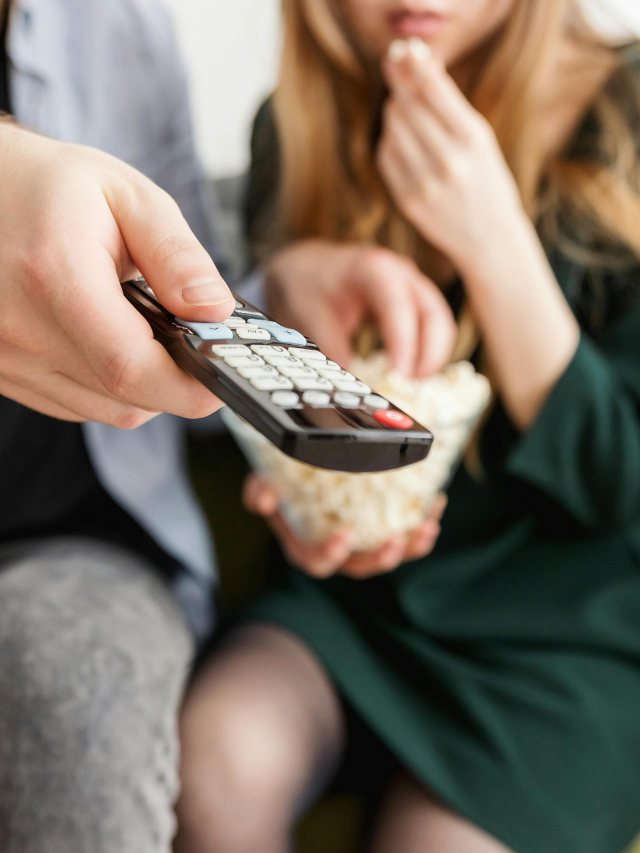 Assistir muita televisão faz mal para o cérebro? Possivelmente