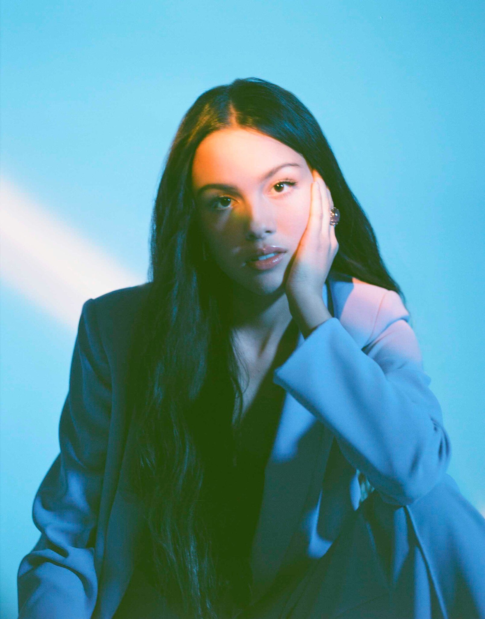 Conheça Olivia Rodrigo, atração confirmada no Lollapalooza Brasil 2025