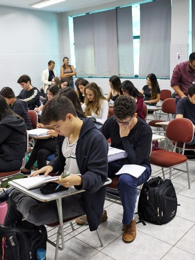 Enem: vale a pena fazer a prova como treineiro?