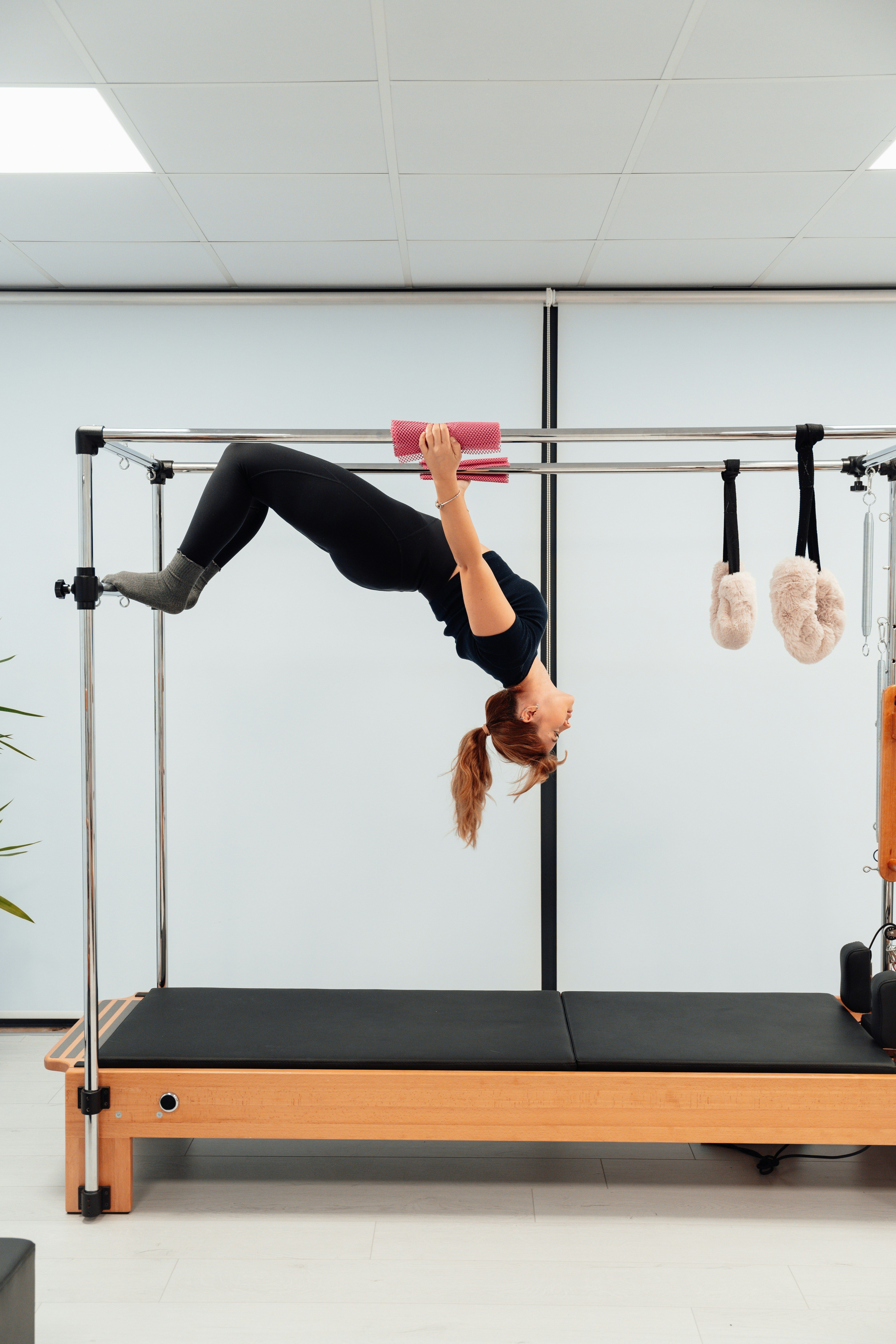 Pilates fortalece braços de forma gradual, mas musculação acelera tonificação muscular