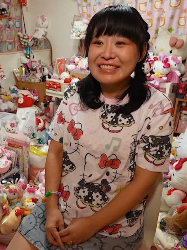 Conheça a superfã da Hello Kitty que coleciona 10 mil brinquedos