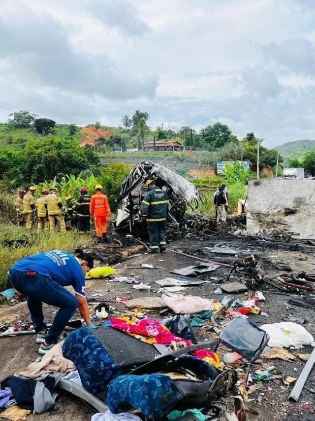 Tragédia em MG é o maior acidente em rodovias federais desde 2008