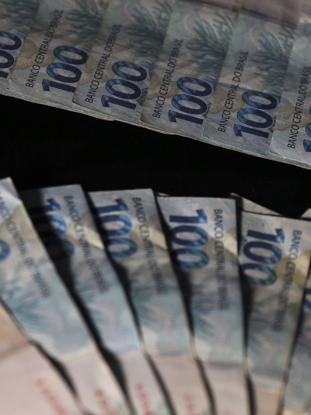 PLDO 2027: Governo prevê salário mínimo em R$ 1.717