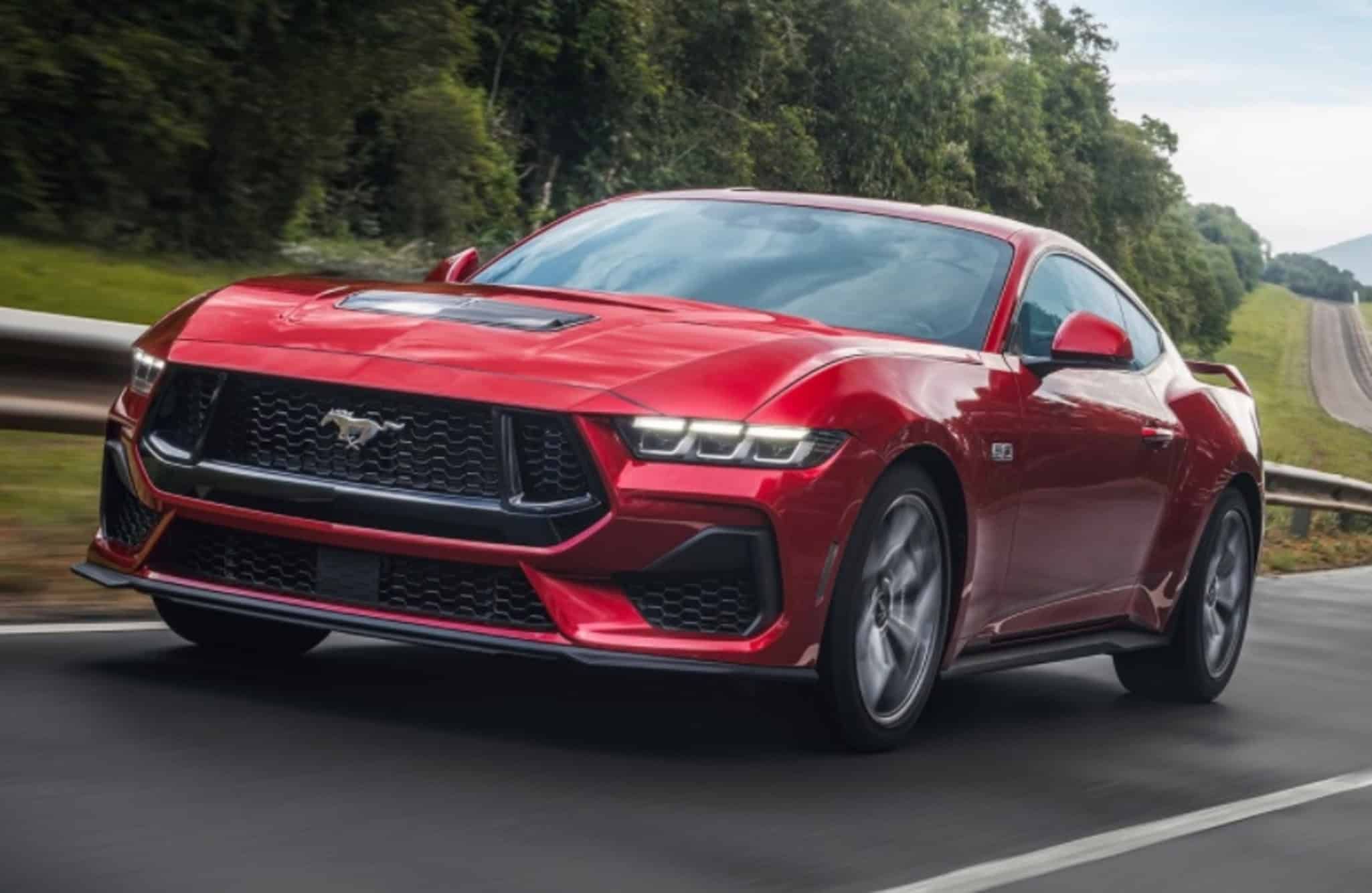 Mustang com câmbio manual chega ao Brasil em 2025