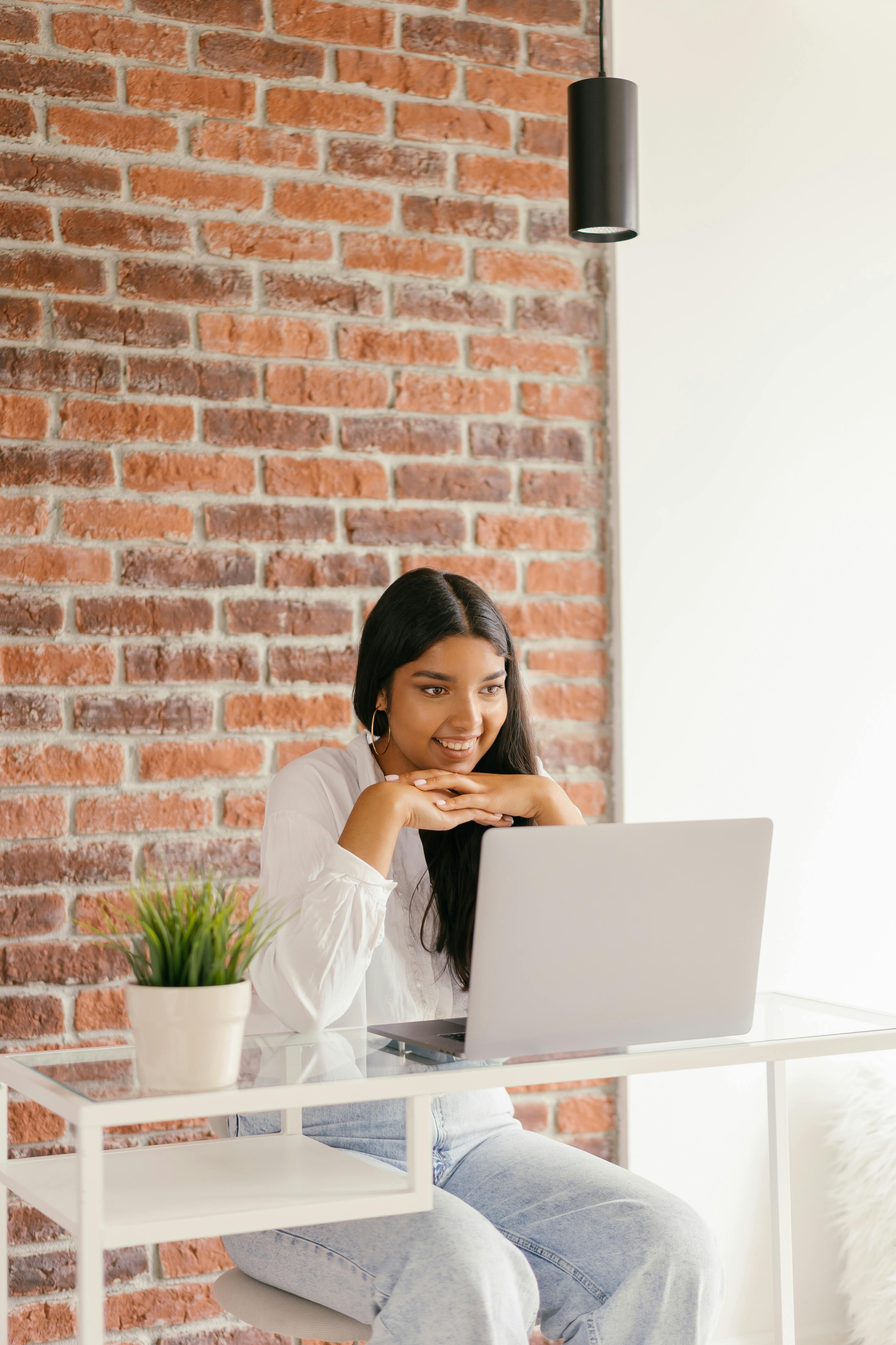 Conheça plataformas que oferecem cursos gratuitos e on-line da USP