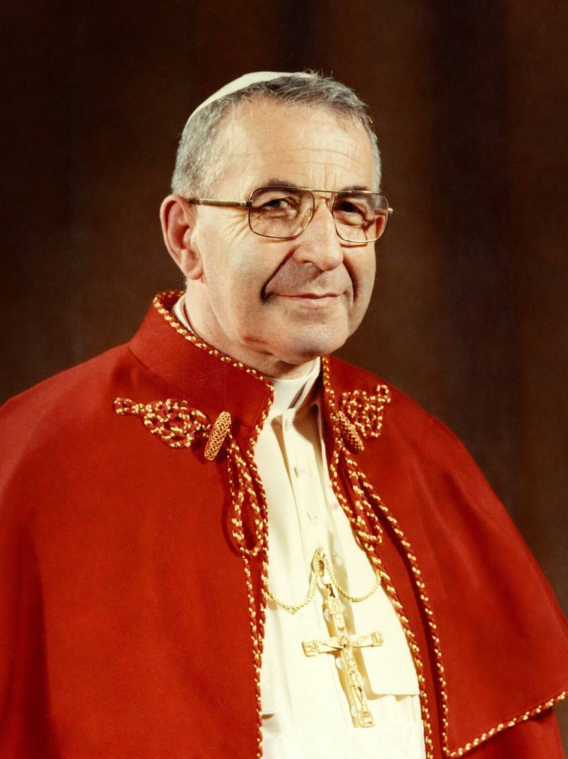 Padre mostra Papa Leão XIV reproduzindo trend 