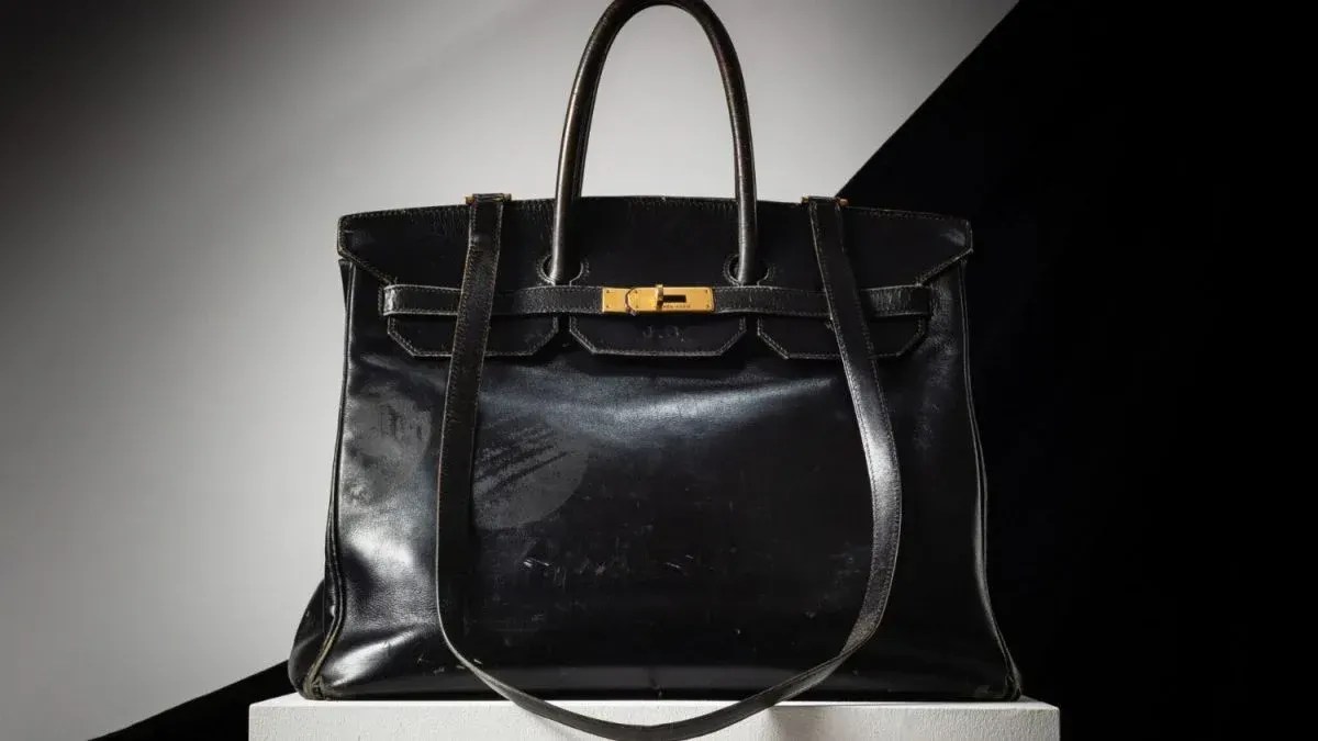 Conheça a bolsa Hermès original de Jane Birkin que vai a leilão