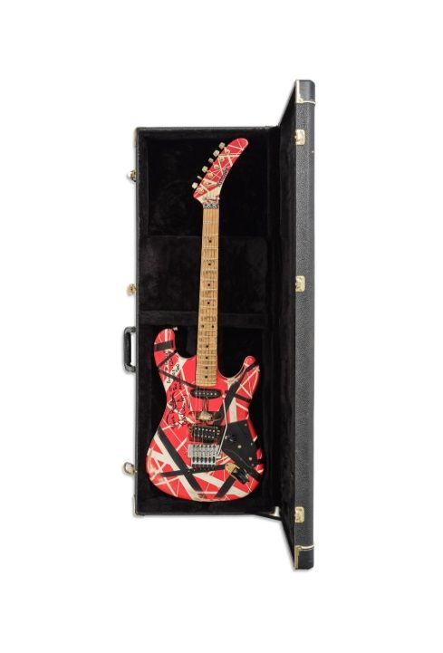 Guitarra de Van Halen de 1982 pode ser leiloada por até US$ 3