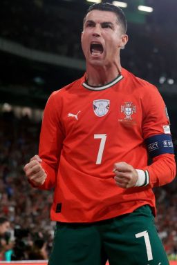 Cristiano Ronaldo 41 anos: veja a evolução do craque português