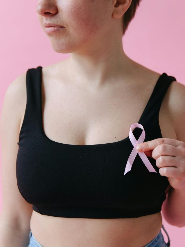 3 em cada 10 brasileiras não sabem como se prevenir contra o câncer de mama
