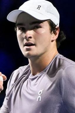 Derrotado por Fonseca aposta que brasileiro será “novo Djokovic”