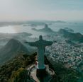 Pesquisa: Brasil alcança 94% de satisfação entre turistas estrangeiros