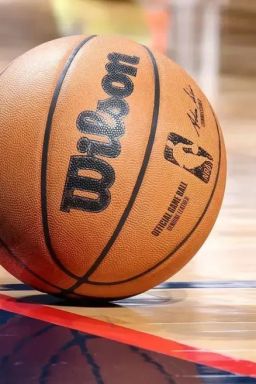 NBA mira gigantes europeus do futebol para liga de basquete