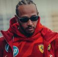 Hamilton diz não se arrepender de trocar Mercedes pela Ferrari