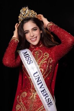 Conheça Fátima Bosch, coroada Miss Universo 2025
