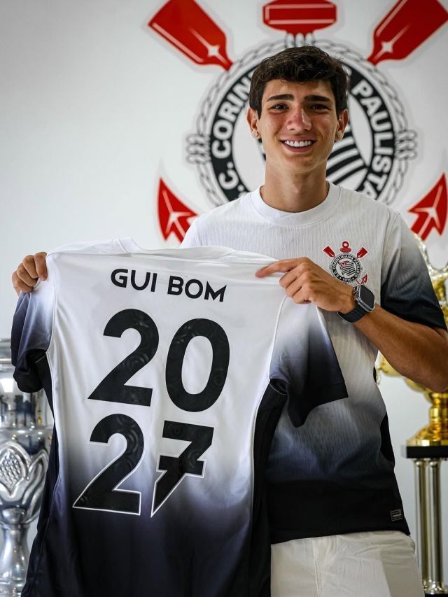 Corinthians aumenta multa rescisória de atacante destaque da base