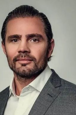 Daniel Vorcaro, dono do Banco Master, é preso pela Polícia Federal