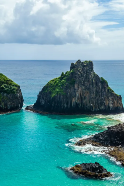 De Noronha a Ubatuba: 7 destinos brasileiros que cobram taxas