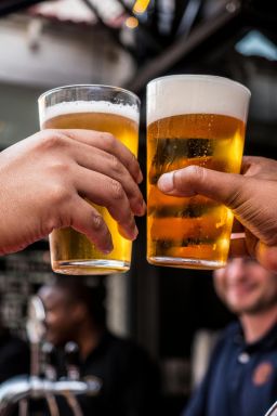 Consumo excessivo de álcool está ligado a derrames cerebrais graves