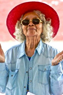 Caçadores de centenários: dá para viver mais de 100 anos com saúde?