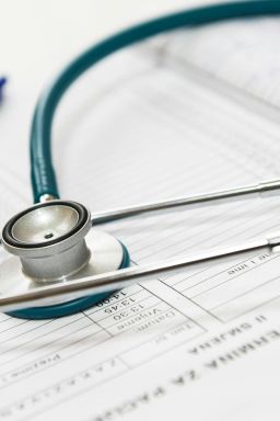 Estudo: 64% dos homens do país desconhecem relação entre HPV e câncer