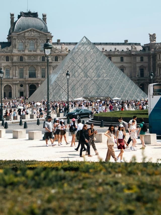 Ingresso do Museu do Louvre ficará mais caro para não europeus em 2026