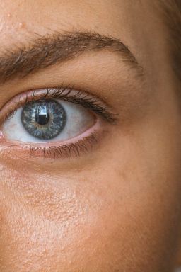 Degeneração macular: tratamento recupera parte da visão