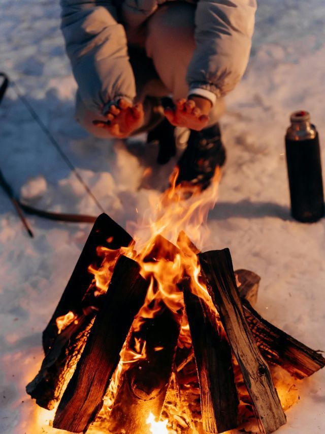 Arqueólogos descobrem fogo mais antigo já feito por humanos