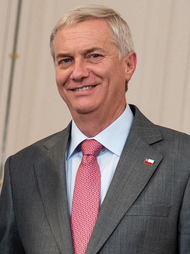 Quem é José Antonio Kast, direitista eleito presidente do Chile