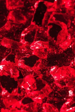 Saiba qual é a pedra regente de 2026 e como usar o cristal para proteção