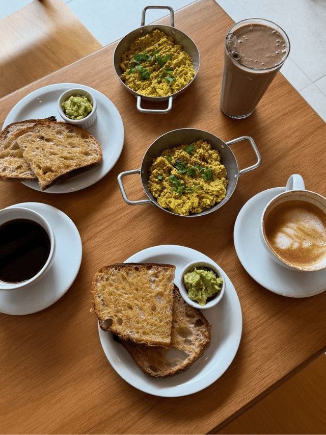 Mornings, em Curitiba, serve café da manhã o dia inteiro