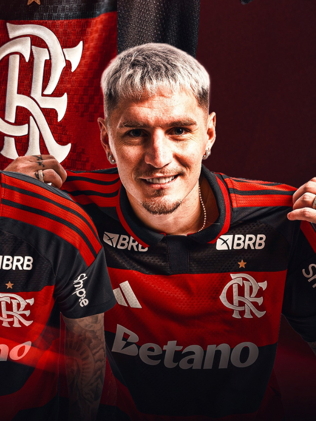 Flamengo lança uniforme principal para a temporada; veja fotos