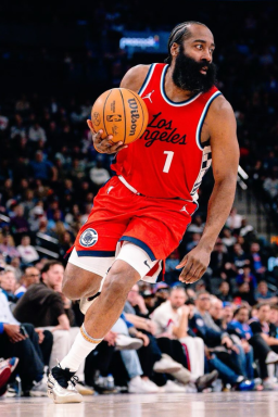 Harden ultrapassa Shaquille O’Neal em ranking histórico da NBA