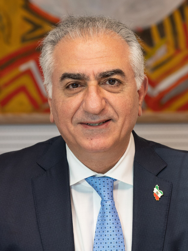 Quem é Reza Pahlavi, herdeiro exilado da monarquia do Irã