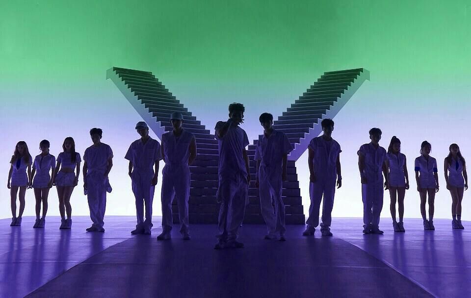 Sai da frente, K-pop! Novo grupo asiático do momento pode vir da