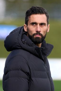Conheça Álvaro Arbeloa, novo técnico do Real Madrid