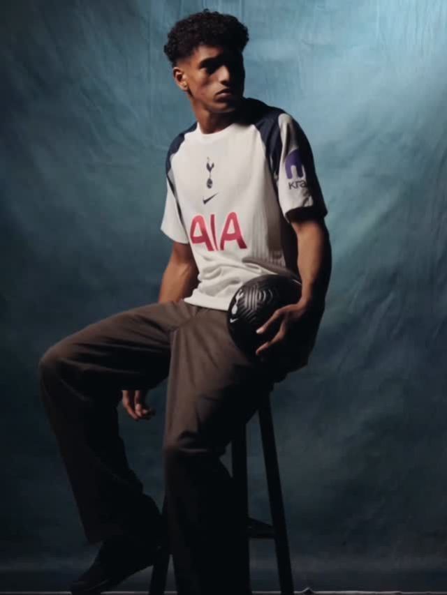 Tottenham anuncia contratação do lateral Souza, ex-Santos