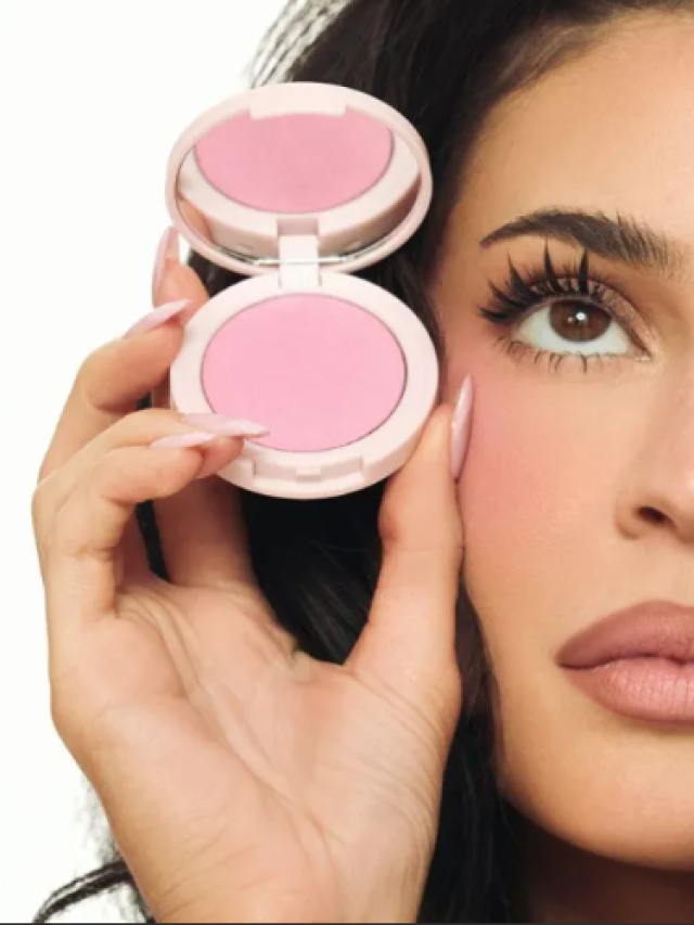 Blush e máscara de cílios: itens da marca de Kylie Jenner no Brasil