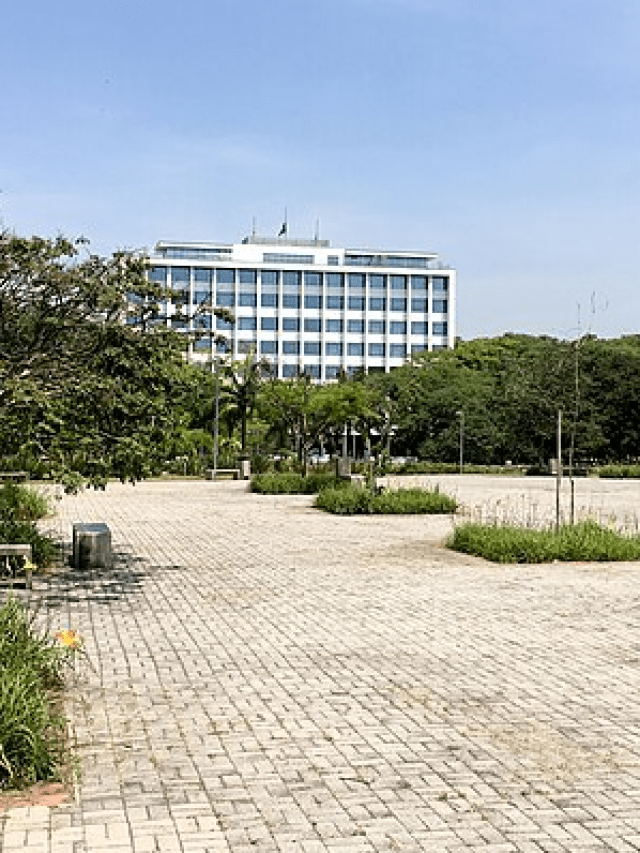 USP fica entre as 100 melhores universidades do mundo em quatro áreas