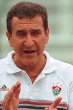 “Poucos teriam coragem”, diz Parreira sobre assumir o Fluminense na Série C