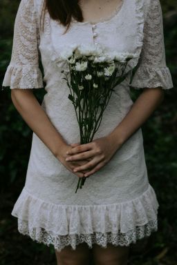 Rendas e mais tendências de moda para 2026, de acordo com o Pinterest