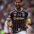 Fluminense acerta renovação de contrato de Martinelli até 2030